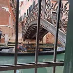 דירה Ca' Priuli 2 *