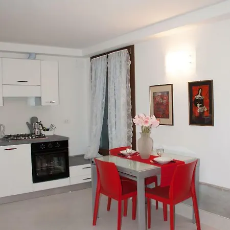 Ca' Priuli 2 Appartement *