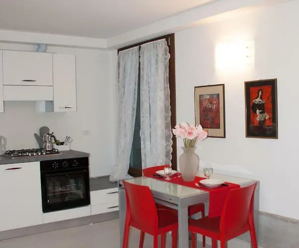 Ca' Priuli 2 דירה *